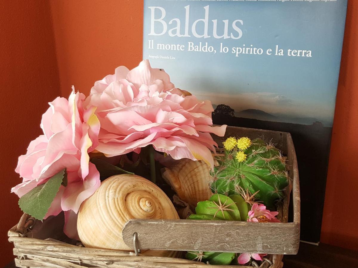B&B Poggio Caiar Caprino Veronese Exterior photo