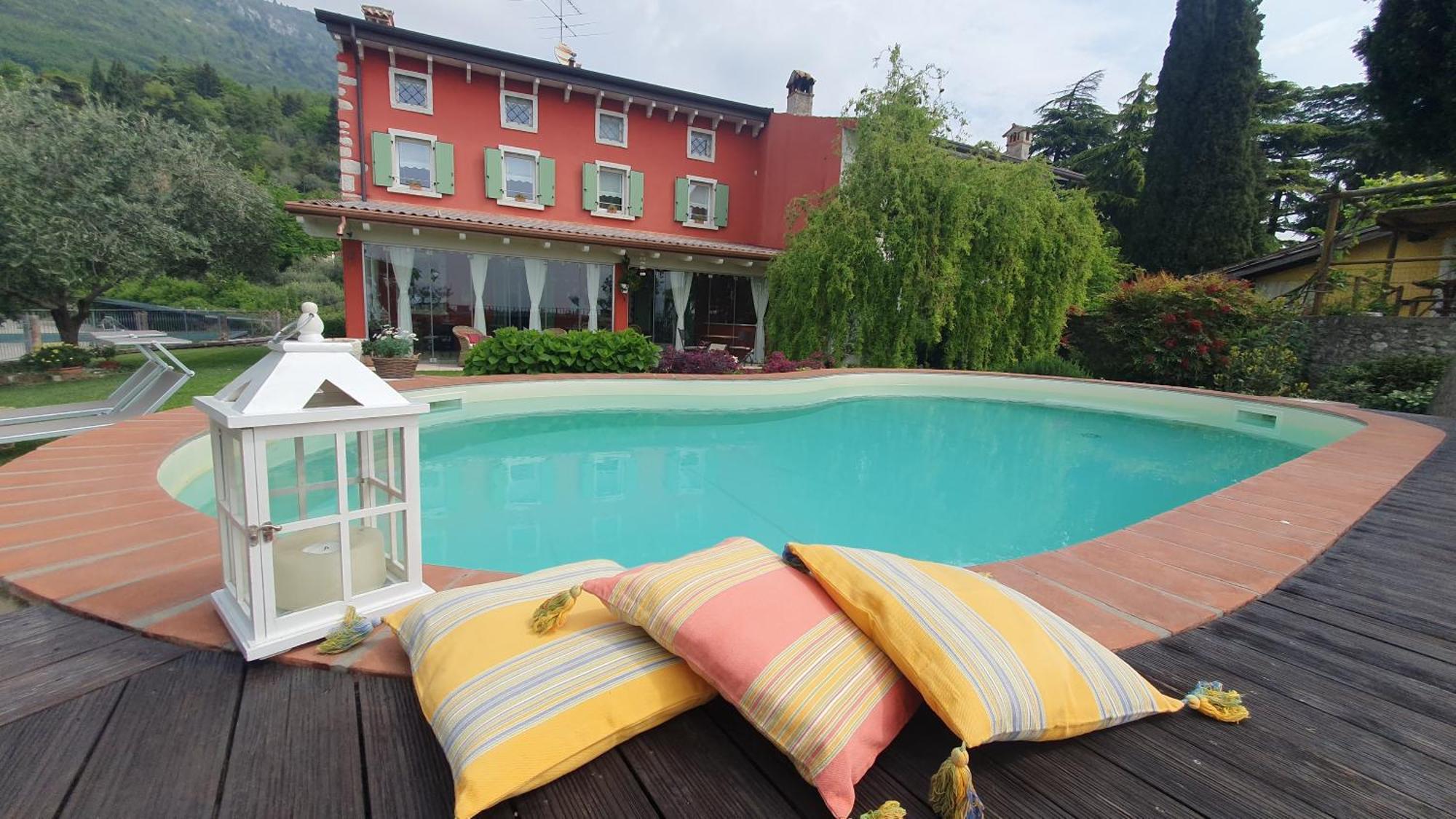 B&B Poggio Caiar Caprino Veronese Exterior photo